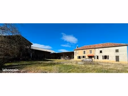 ferme 6 pièces 250 m²