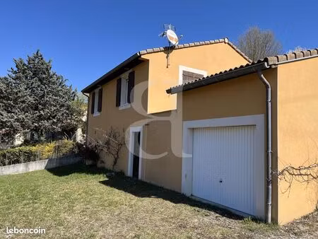 villa 3 pièces 62 m²