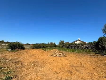 terrain constructible pouilley français