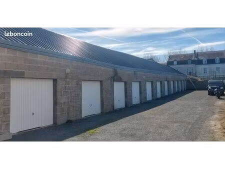 garages à louer