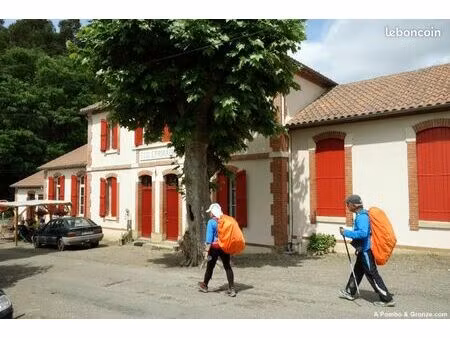 à louer local commercial saisonnier 80 m²