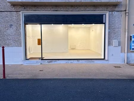 local commercial sannerville centre