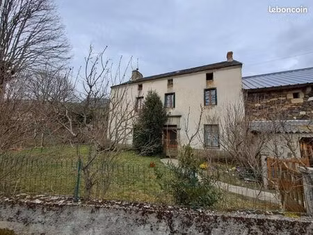 maison 3 pièces 80 m²