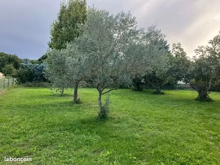 terrain constructible 400m2