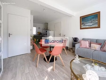 appartement 3 pièces 55 m²