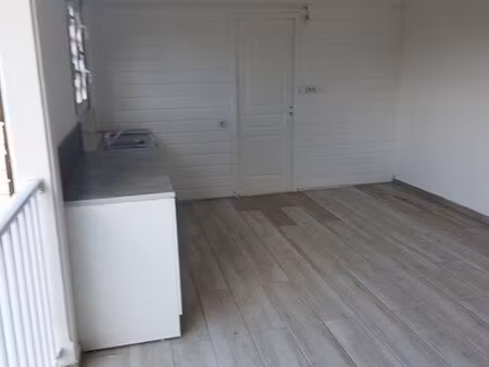 loue f3 bergette petit bourg 800 charge comprise