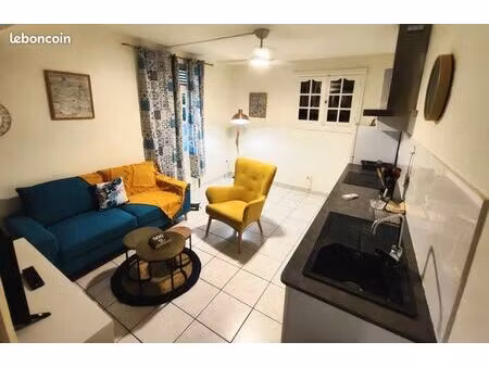 t2 entièrement meublé