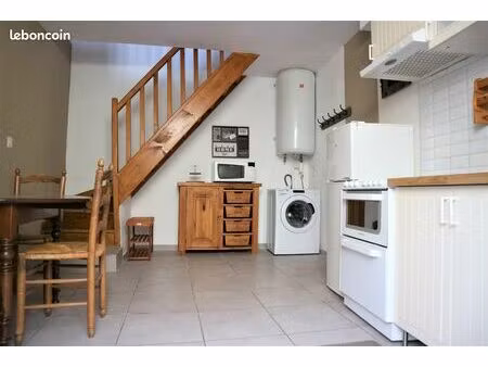 maison individuelle de 24 32 m²  meublée