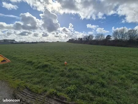 terrain 774 m² vouhé