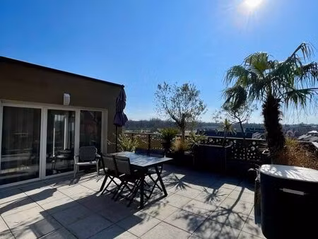 appartement 3 pièces 61 m² – terrasse 45 m² – dernier étage