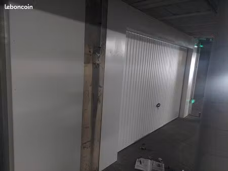 grand garage 26m2 agen centre