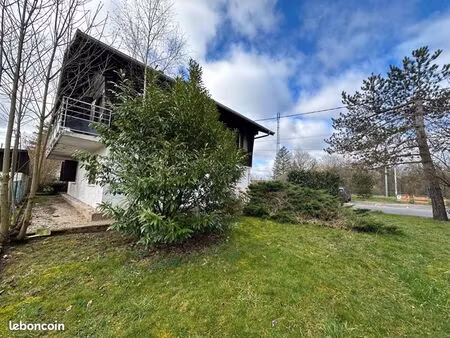 chalet 4 pièces 97 m²