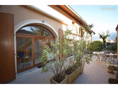 maison 5 pièces 127 m²