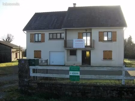 maison individuelle sur grand terrain sans vis à vis proche tous commerces