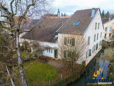 maison 7 pièces 194 m²