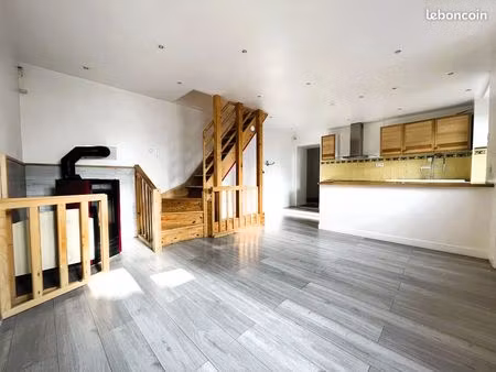 maison de village 5 pièces 95 m²