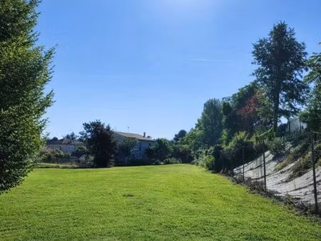 terrain a bâtir au vieux passage