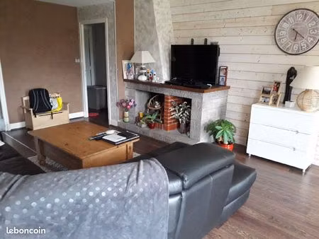 appartement aurillac  80m2 quartier gare  calme dans une impasse