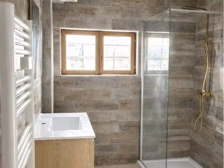 appartement t3 refait à neuf 70 m² avec balcon – la sône