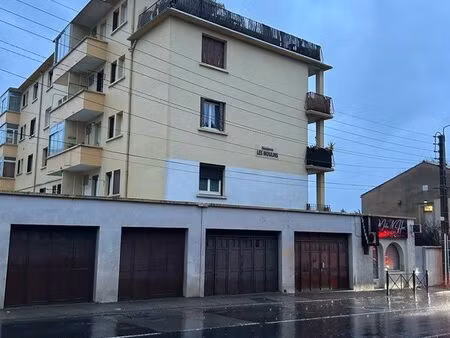 chemin de moularès garage de plein pied avec électricité de 26m2