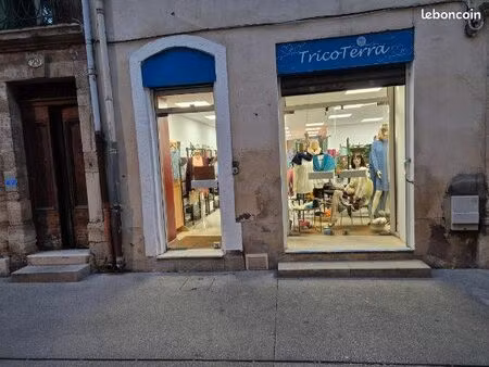 local commercial à louer