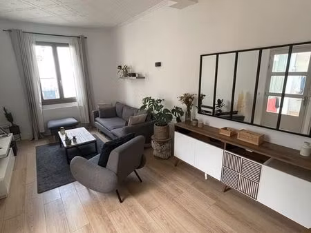 studio 26m2 refait à neuf