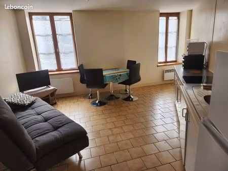 t2 appartement meublé duplex