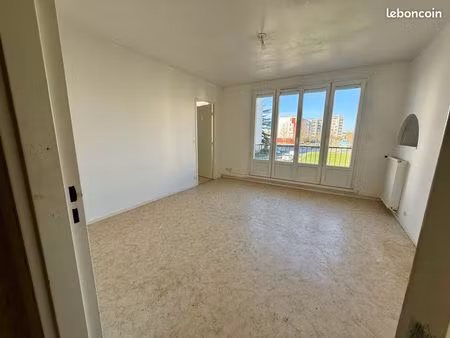 appartement t2 48m2 lumineux