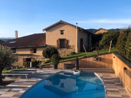 magnifique corps de ferme 6 pièces 220 m² entièrement rénové