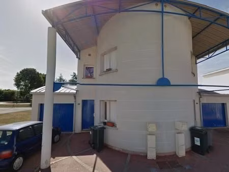 maison 3 pièces 80 m²