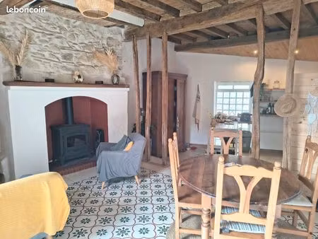 maison de ville en pierre