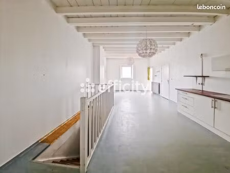 immeuble 9 pièces 280 m²