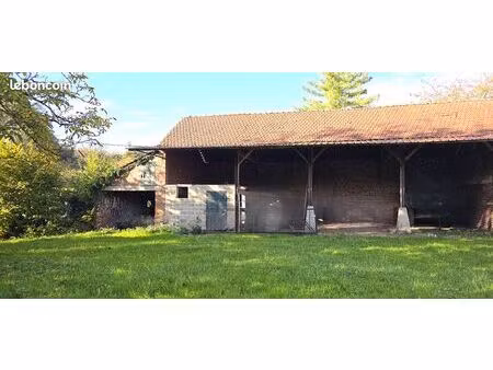 bâtiment 110 m² chevincourt