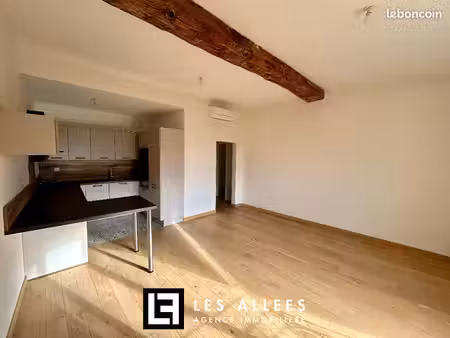 appartement 3 pièces 69 m²