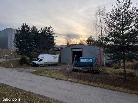 location dépôt 300m2 bord n88