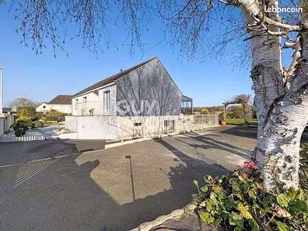 maison 5 pièces 151 m²
