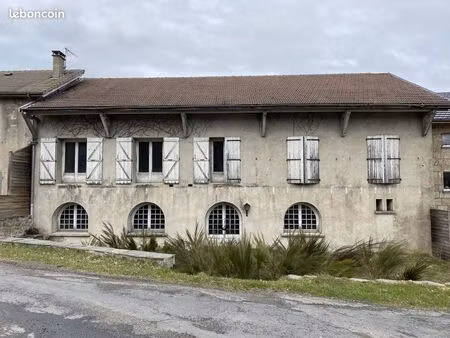 maison 10 pièces 340 m²