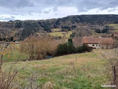 vends terrain de 1370 m2