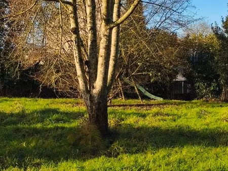 terrain constructible 714 m2