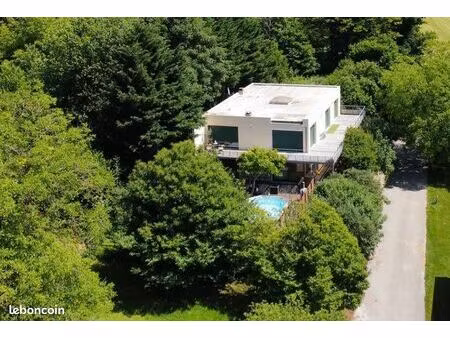 grande maison avec appartement indépendant