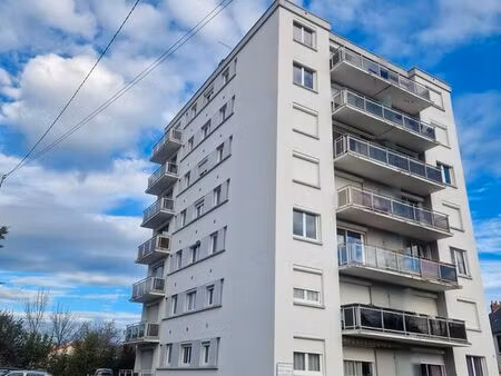 f1 bis quartier république dans petite copropriété