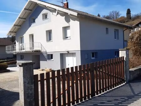 maison 25300 vuillecin