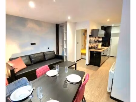 avec parking t2 vue bateaux calme