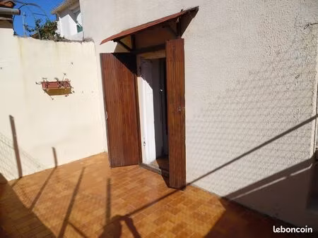 a vendre appartement de 47 m² avec extérieur proche cinéma