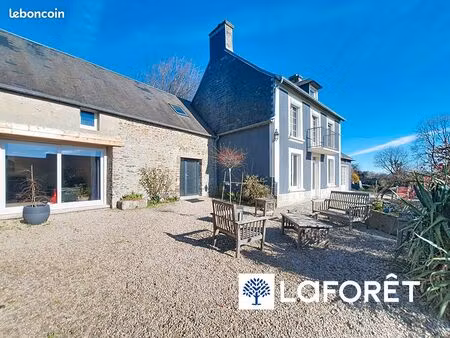 propriété 8 pièces 184 m²