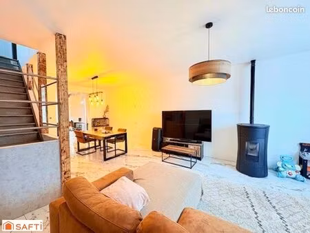 maison 6 pièces 130 m²