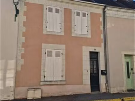 maison de 134m2 avec jardin et garage en plein centre de morannes-sur-sarthe-daumeray