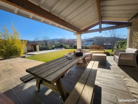 upie - propriété aux prestations haut de gamme