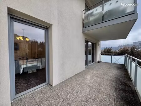 appartement 3 pièces 66 m²