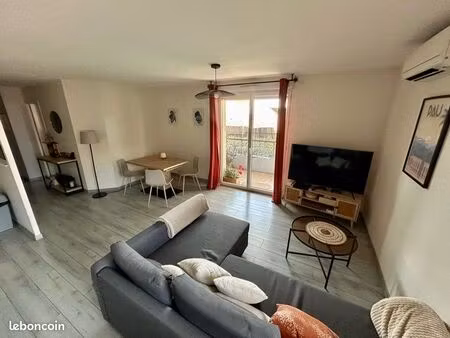 t4 avec terrasse dans résidence calme